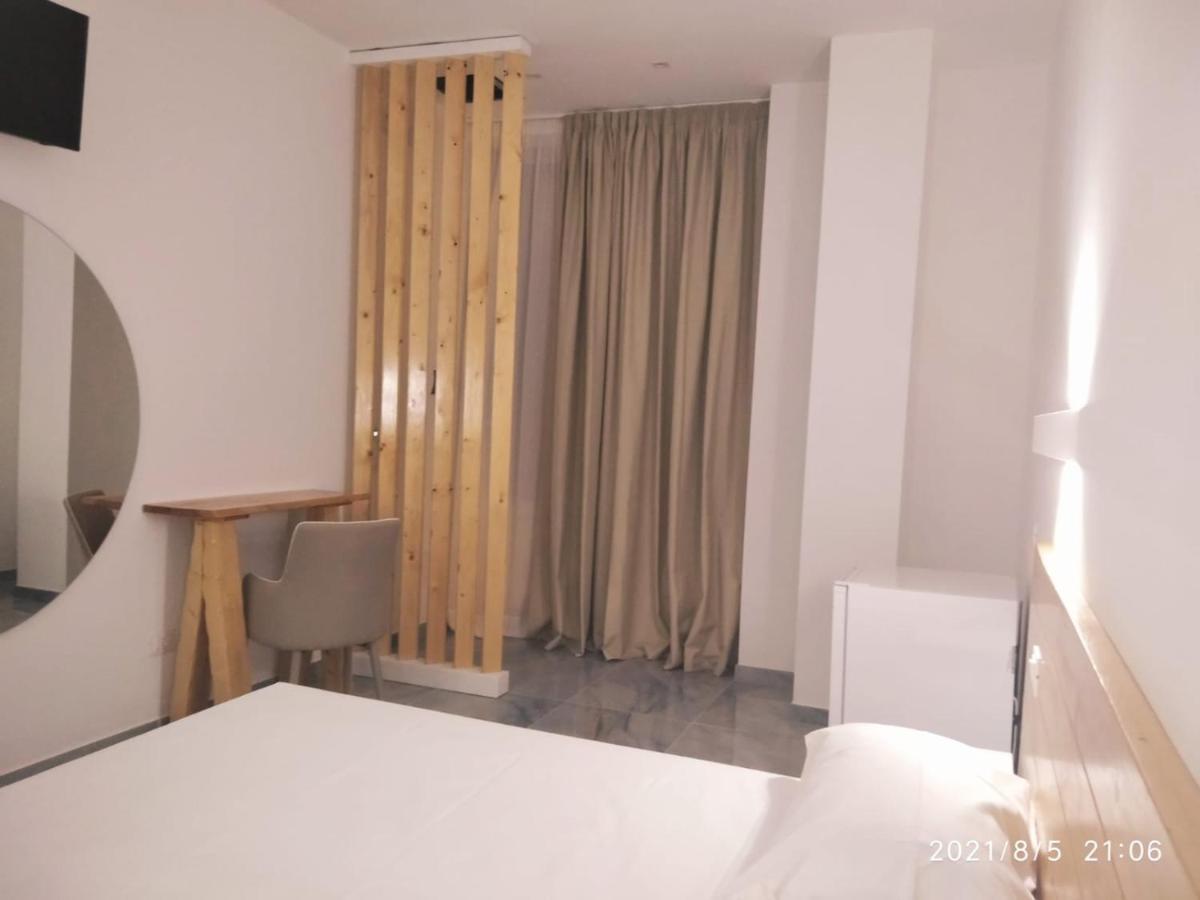 Jonium Hotel - Amazing Sea View And Swimming Pool