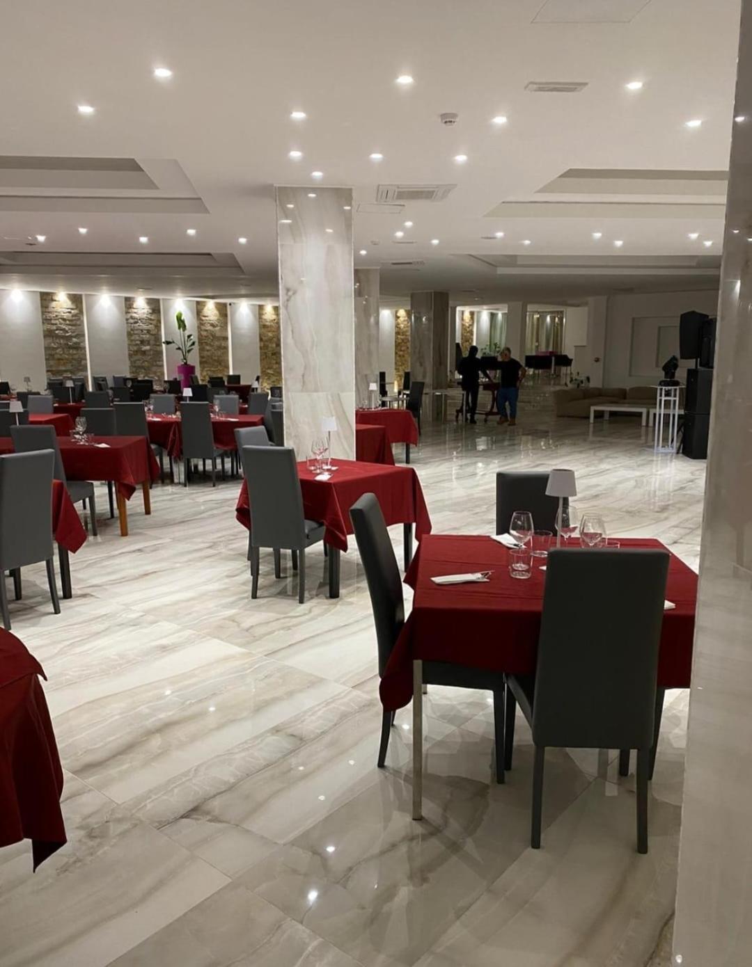 Jonium Hotel - Amazing Sea View And Swimming Pool 4* Pulsano