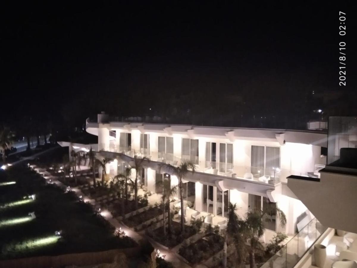 Jonium Hotel