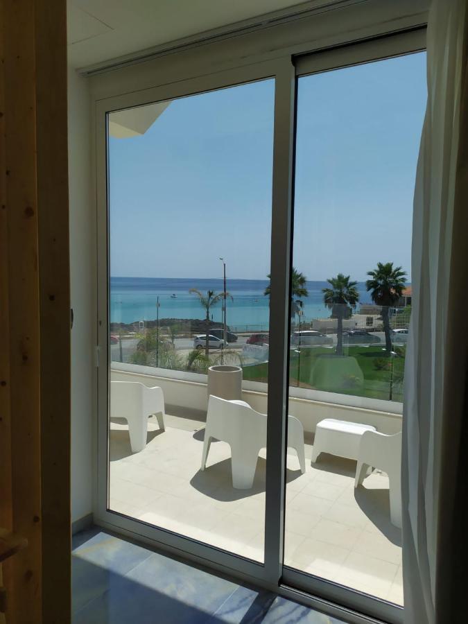 Jonium - Amazing Sea View And Swimming Pool Hotel